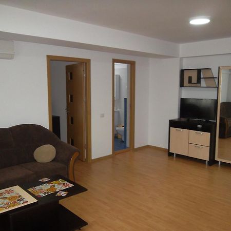 Apartamente Mamaia Nord D5 那沃达利 外观 照片