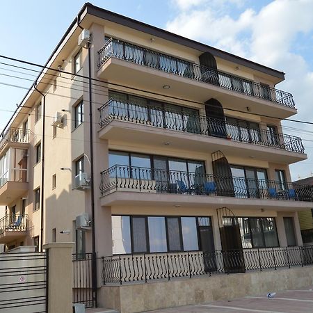 Apartamente Mamaia Nord D5 那沃达利 外观 照片