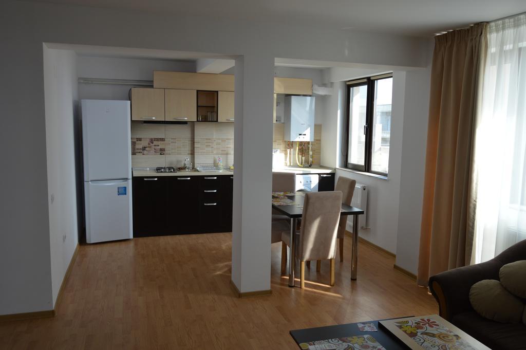 Apartamente Mamaia Nord D5 那沃达利 外观 照片