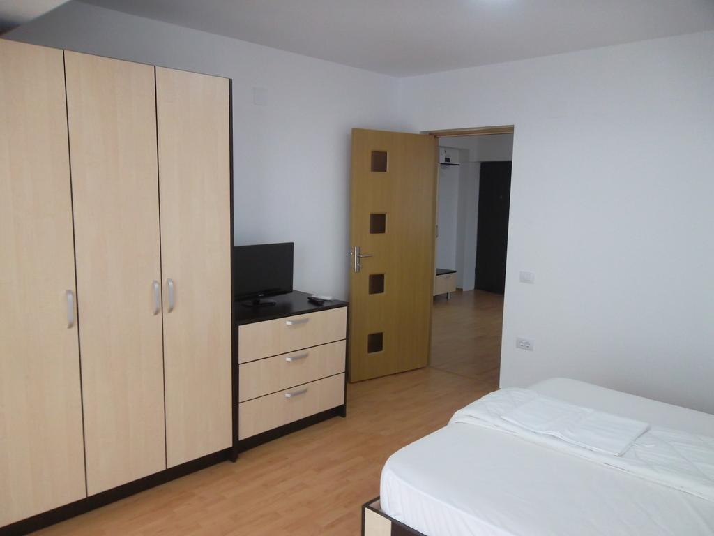 Apartamente Mamaia Nord D5 那沃达利 外观 照片