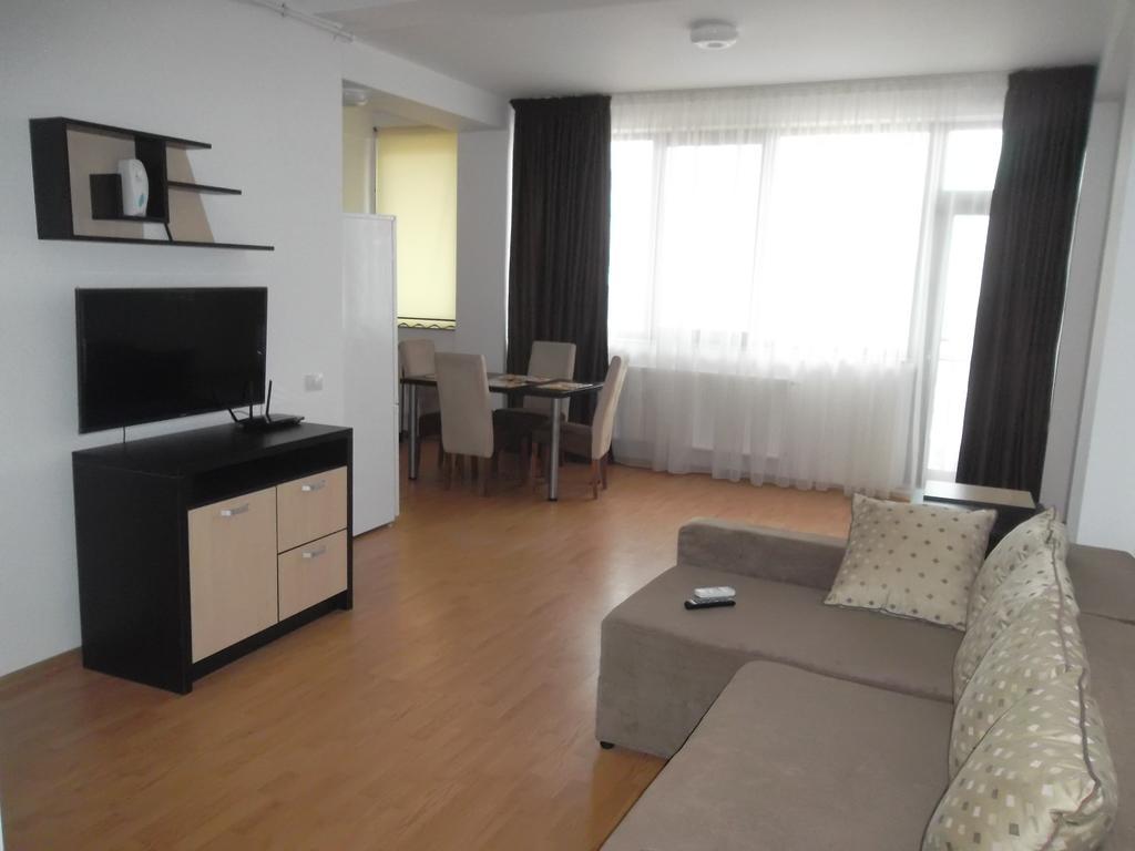 Apartamente Mamaia Nord D5 那沃达利 外观 照片