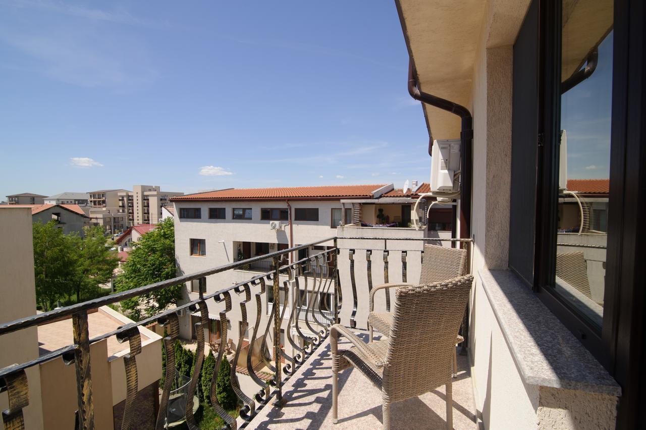 Apartamente Mamaia Nord D5 那沃达利 外观 照片