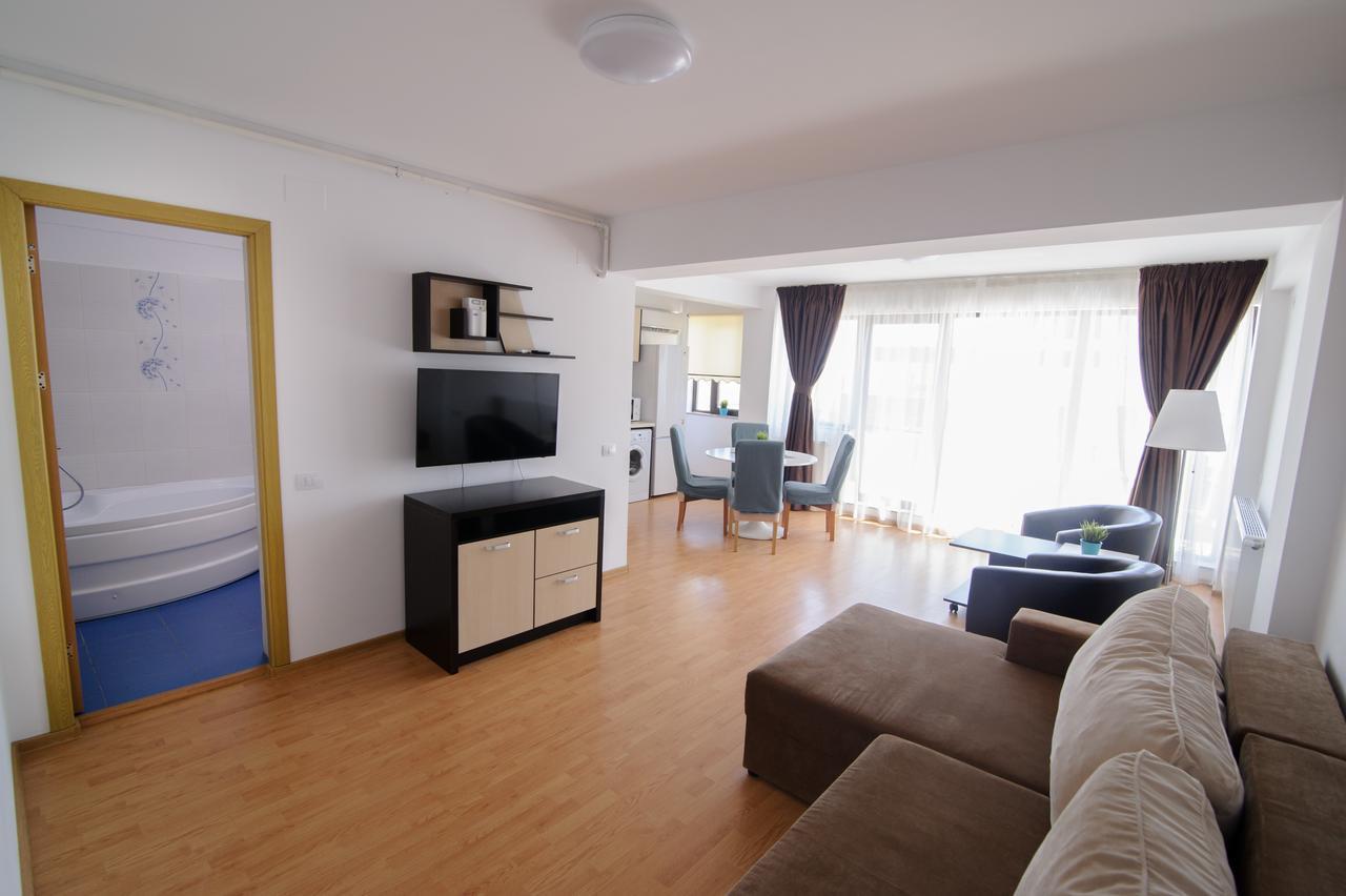 Apartamente Mamaia Nord D5 那沃达利 外观 照片