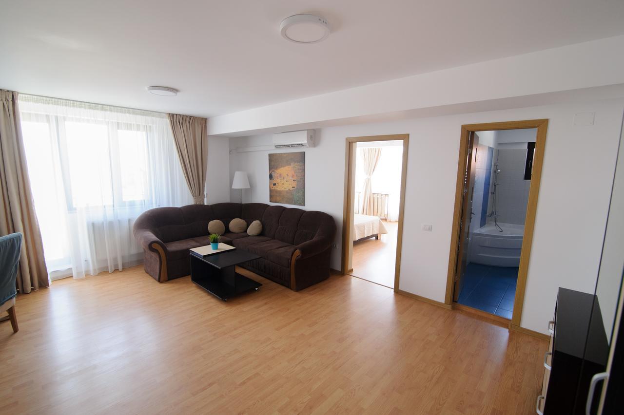 Apartamente Mamaia Nord D5 那沃达利 外观 照片