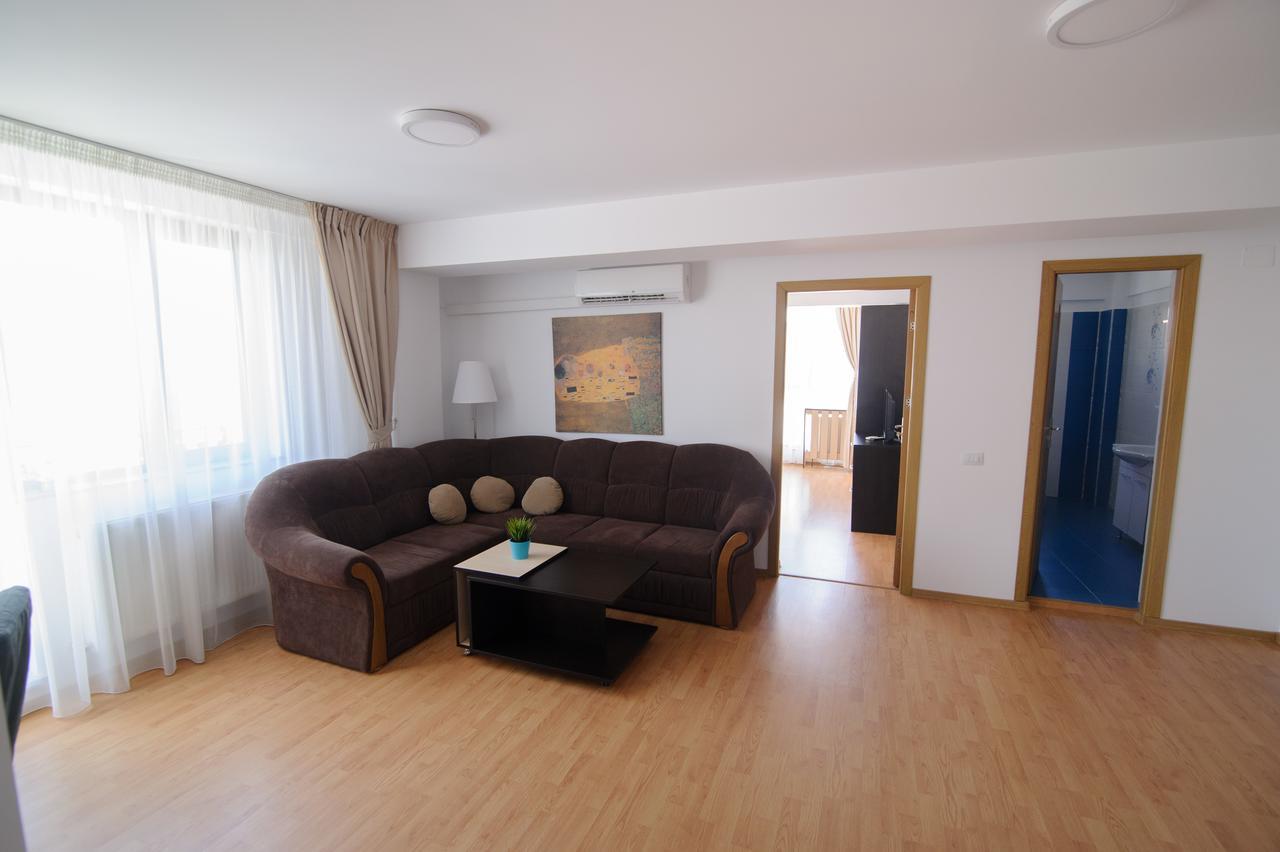 Apartamente Mamaia Nord D5 那沃达利 外观 照片